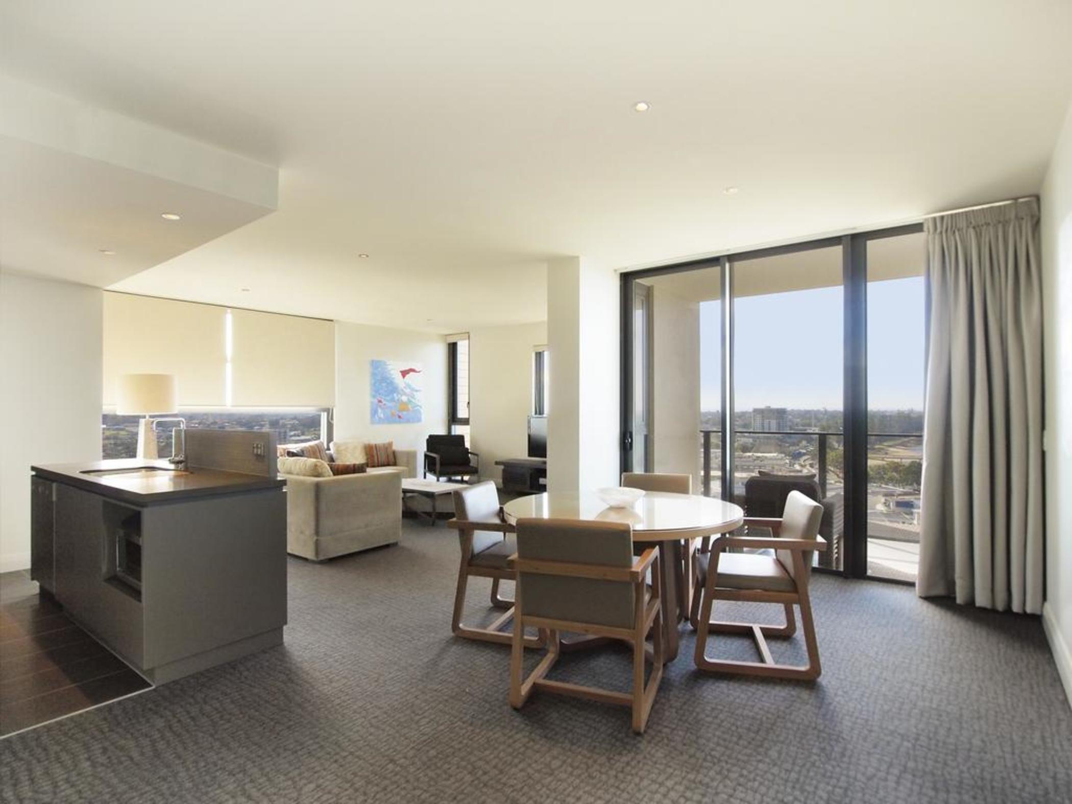 Oaks Redcliffe Mon Komo Suites 외부 사진